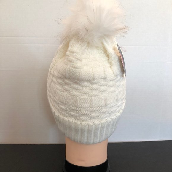 COPY - WOMENS WINTER BEANIE HAT/ 2 PIECES (WHITE/ BEIGE) - Picture 4 of 10